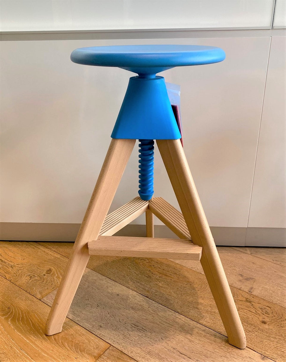 Banco Tom bar stool